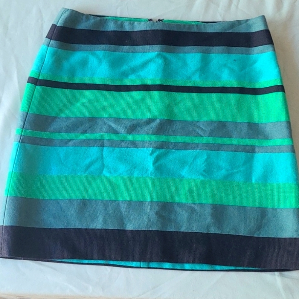 Loft Green mini pencil skirt sz4